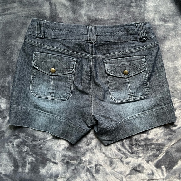 Jean shorts - Picture 2 of 2